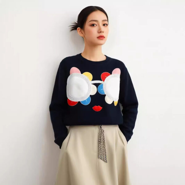 Women's Pullover Crew Neck Long Sleeve Sweater Manufacturer - MOQ 100 pcs - Style 1077