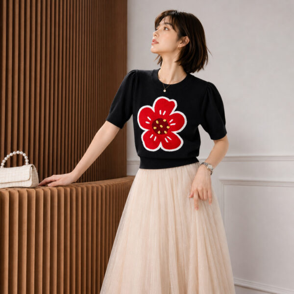 Women's Pullover Crew Neck Short Sleeve Sweater Manufacturer - MOQ 100 pcs - Style 1304