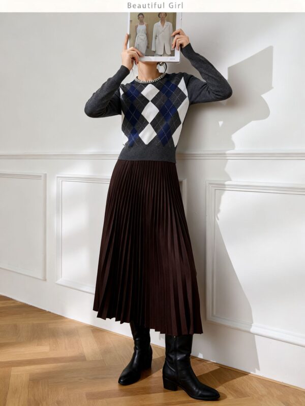 Women's Pullover Crew Neck Long Sleeve Sweater Manufacturer - MOQ 100 pcs - Style 1430 Women's Pullover Crew Neck Long Sleeve Sweater Manufacturer - MOQ 100 pcs - Style 1430