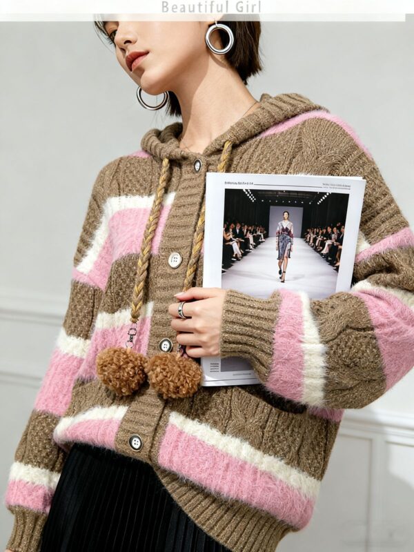 Women's Cardigan Long Sleeve Sweater Manufacturer - MOQ 100 pcs - Style 1464