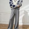 Women's Pullover V Neck Long Sleeve Sweater Manufacturer - MOQ 100 pcs - Style 41105
