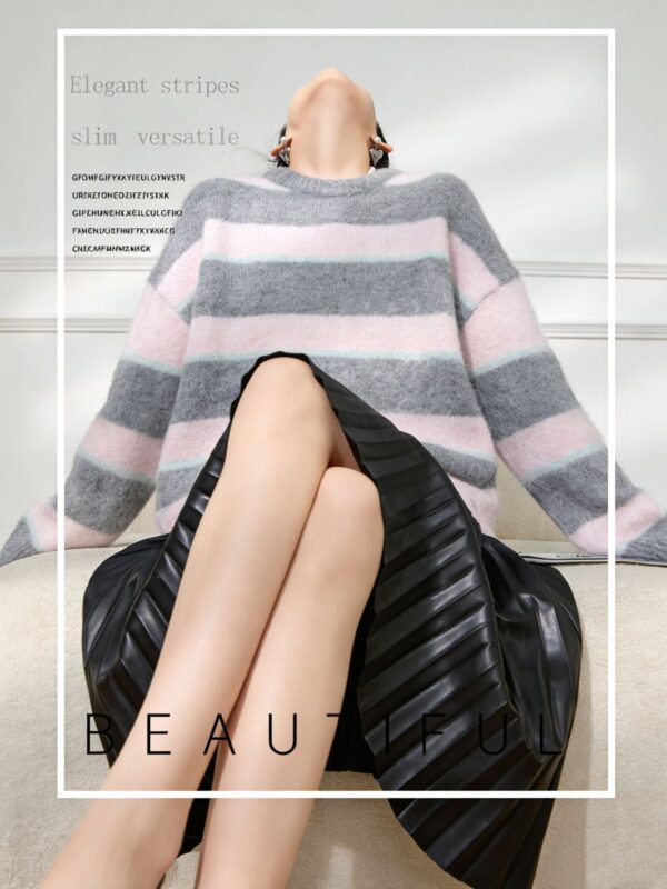 Women's Pullover Crew Neck Long Sleeve Sweater Manufacturer - MOQ 100 pcs - Style 41106