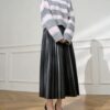 Women's Pullover Crew Neck Long Sleeve Sweater Manufacturer - MOQ 100 pcs - Style 41106