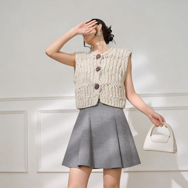 Women's Cardigan Crew Neck Knitwear Manufacturer - MOQ 100 pcs - Style 41107 Women's Cardigan Crew Neck Knitwear Manufacturer - MOQ 100 pcs - Style 41107