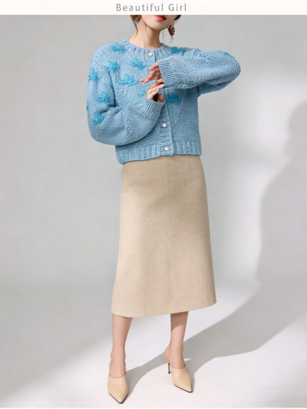 Women's Crew Neck Long Sleeve Sweater Manufacturer - MOQ 100 pcs - Style 41109