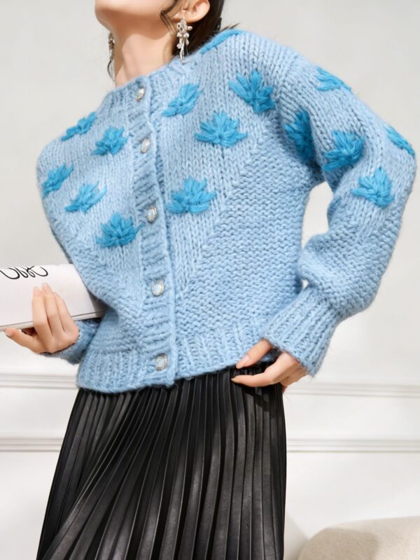 Women's Crew Neck Long Sleeve Sweater Manufacturer - MOQ 100 pcs - Style 41109