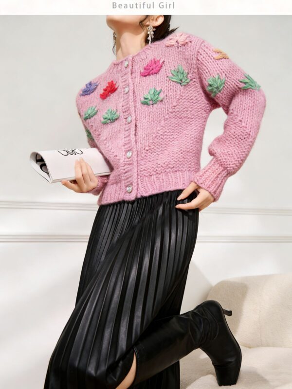 Women's Crew Neck Long Sleeve Sweater Manufacturer - MOQ 100 pcs - Style 41110