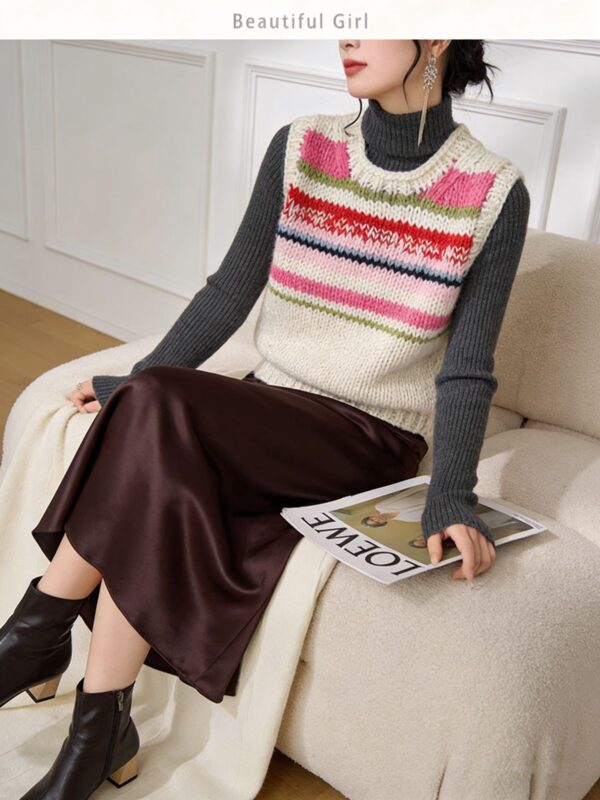 Women's Crew Neck Knitwear Manufacturer - MOQ 100 pcs - Style 41111 Women's Crew Neck Knitwear Manufacturer - MOQ 100 pcs - Style 41111