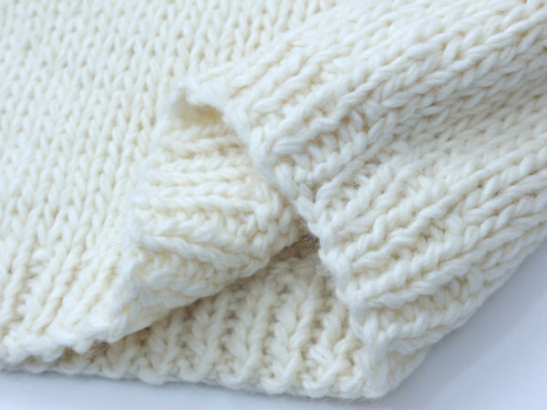 Women's Crew Neck Knitwear Manufacturer - MOQ 100 pcs - Style 41111 Women's Crew Neck Knitwear Manufacturer - MOQ 100 pcs - Style 41111