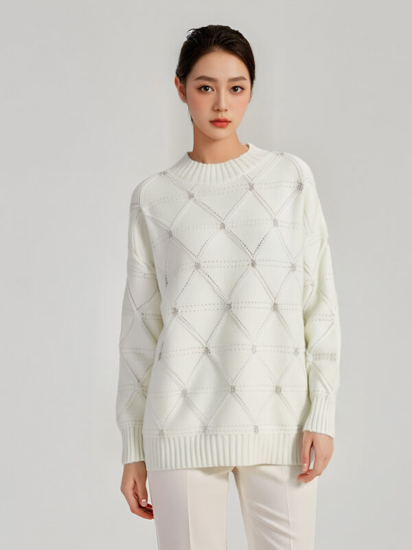 Women's Pullover Long Sleeve Sweater Manufacturer - MOQ 100 pcs - Style 52010