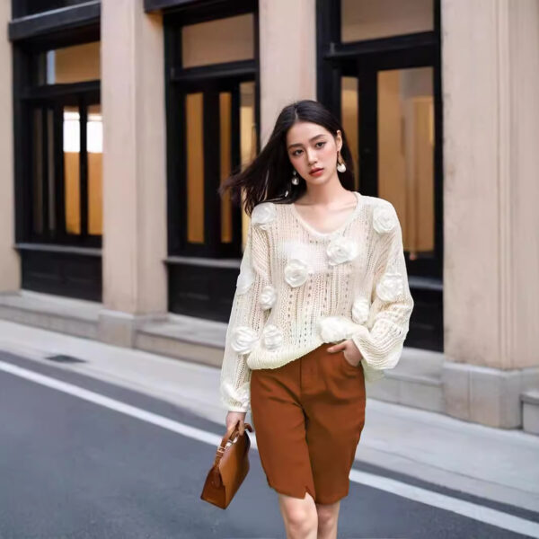 Women's Unbranded / Private Label Ready Pullover Long Sleeve Sweater Manufacturer - MOQ 100 pcs - Style 58015