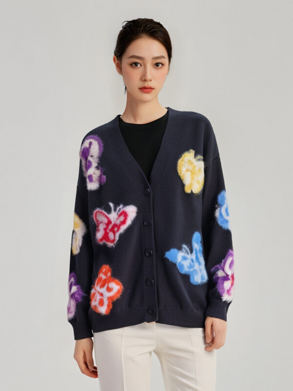 Women's Cardigan Crew Neck Long Sleeve Sweater Manufacturer - MOQ 100 pcs - Style 58016