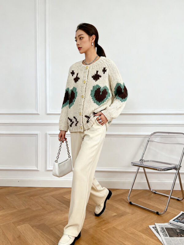 Women's Cardigan Crew Neck Long Sleeve Sweater Manufacturer - MOQ 100 pcs - Style 58054