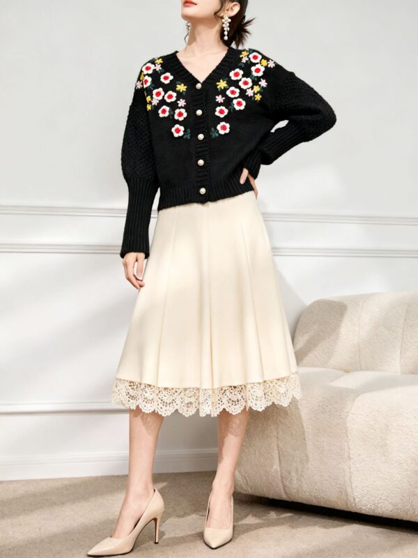 Women's Viscose Fiber Cardigan V Neck Long Sleeve Sweater Manufacturer - MOQ 100 pcs - Style 58059