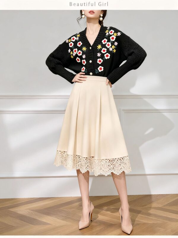 Women's Viscose Fiber Cardigan V Neck Long Sleeve Sweater Manufacturer - MOQ 100 pcs - Style 58059