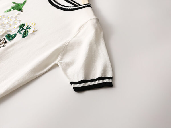 Women's Pullover Crew Neck Short Sleeve Sweater Manufacturer - MOQ 100 pcs - Style 7025