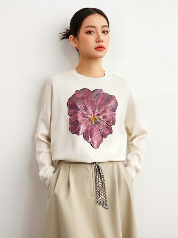 Women's Pullover Crew Neck Long Sleeve Sweater Manufacturer - MOQ 100 pcs - Style 7031