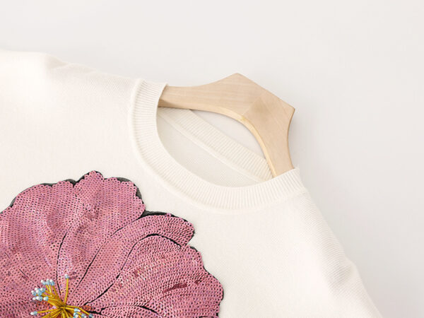 Women's Pullover Crew Neck Long Sleeve Sweater Manufacturer - MOQ 100 pcs - Style 7031