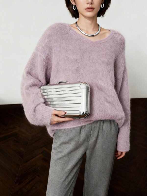 Women's Pullover V Neck Long Sleeve Sweater Manufacturer - MOQ 100 pcs - Style 7038