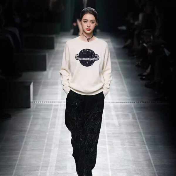 Women's Pullover Crew Neck Long Sleeve Sweater Manufacturer - MOQ 100 pcs - Style 7089