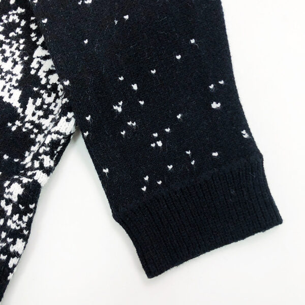 Women's Pullover Long Sleeve Sweater Manufacturer - MOQ 100 pcs - Style 7094 Women's Pullover Long Sleeve Sweater Manufacturer - MOQ 100 pcs - Style 7094