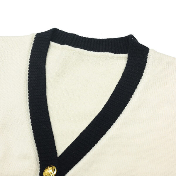 Women's Cardigan Long Sleeve Sweater Manufacturer - MOQ 100 pcs - Style 7121 Women's Cardigan Long Sleeve Sweater Manufacturer - MOQ 100 pcs - Style 7121