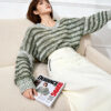Women's Pullover Long Sleeve Sweater Manufacturer - MOQ 100 pcs - Style 7136