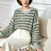 Women's Pullover Long Sleeve Sweater Manufacturer - MOQ 100 pcs - Style 7136