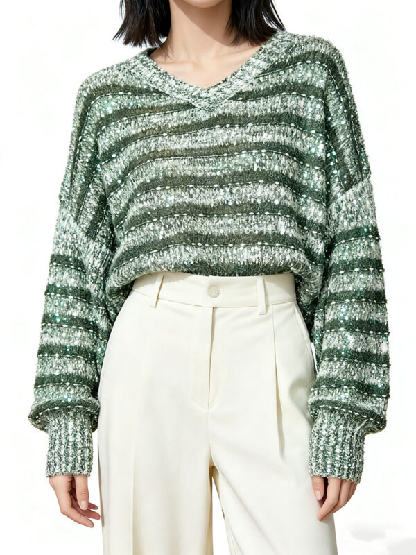 Women's Pullover Long Sleeve Sweater Manufacturer - MOQ 100 pcs - Style 7136