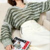 Women's Pullover Long Sleeve Sweater Manufacturer - MOQ 100 pcs - Style 7136