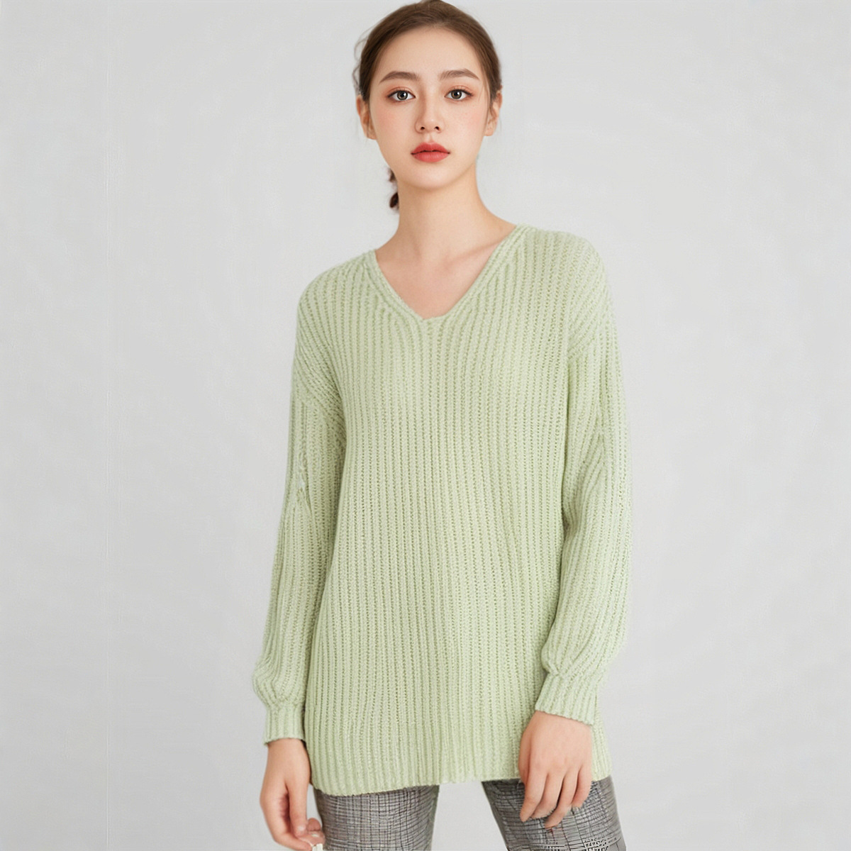 Women's Viscose Fiber Pullover V Neck Long Sleeve Sweater Manufacturer - MOQ 100 pcs - Style 7142