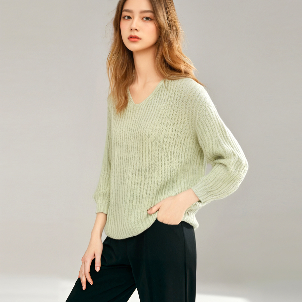 Women's Viscose Fiber Pullover V Neck Long Sleeve Sweater Manufacturer - MOQ 100 pcs - Style 7142