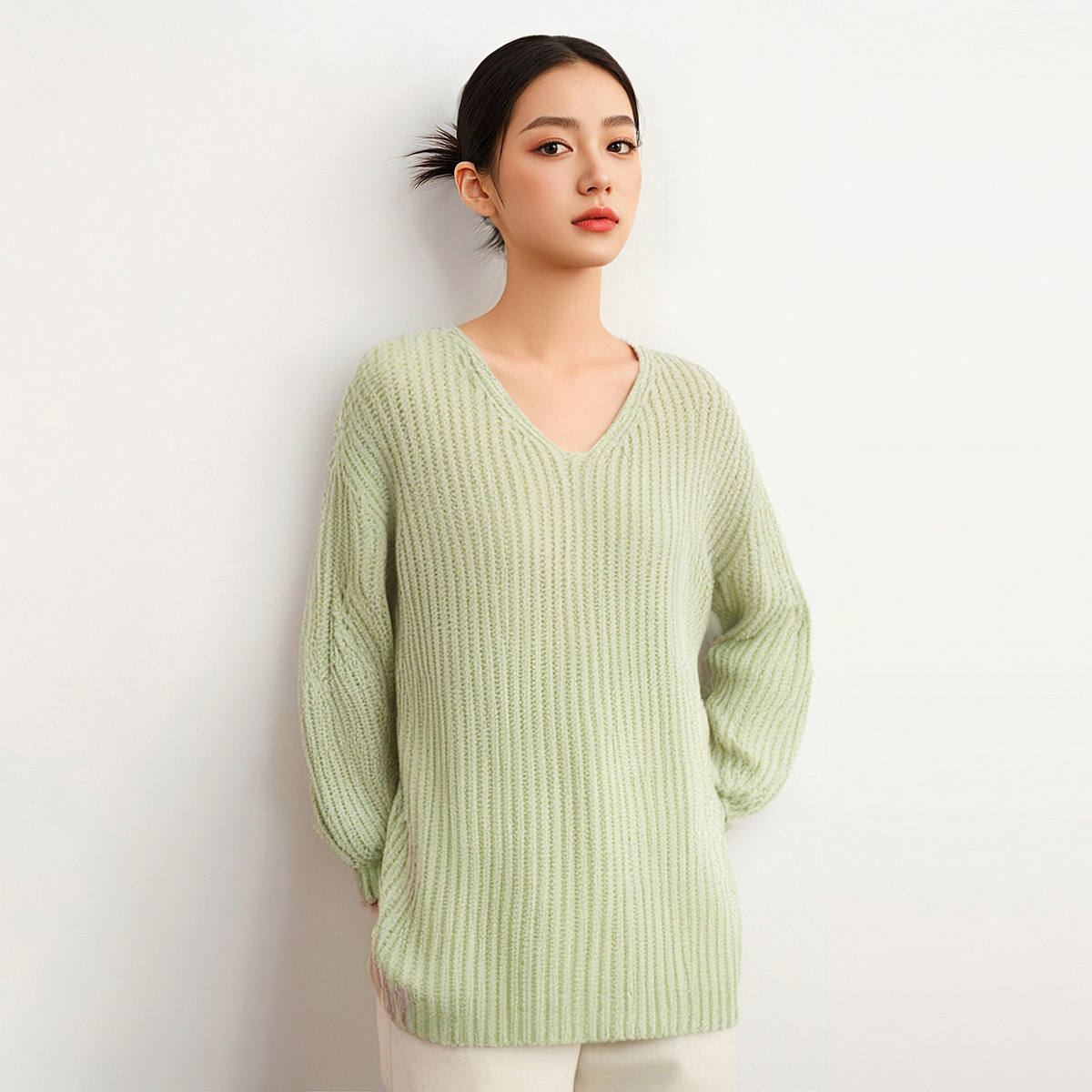 Women's Viscose Fiber Pullover V Neck Long Sleeve Sweater Manufacturer - MOQ 100 pcs - Style 7142