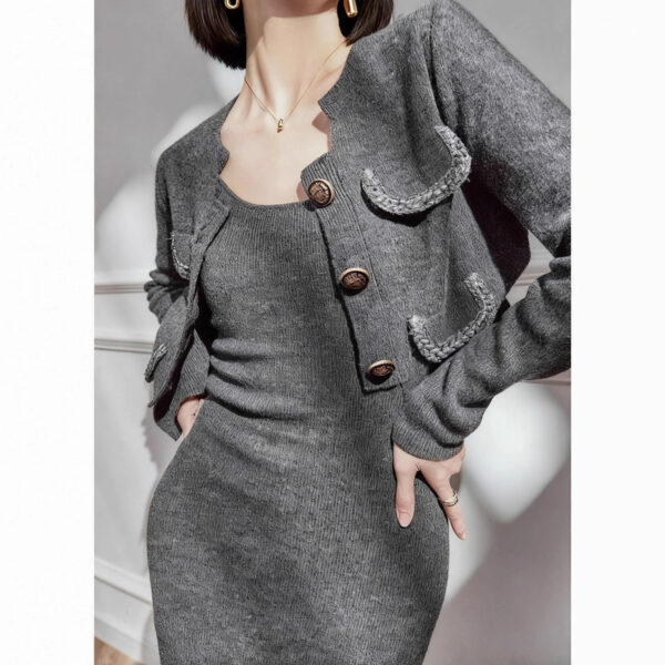 Women's Long Sleeve Knitwear Manufacturer - MOQ 100 pcs - Style 7172