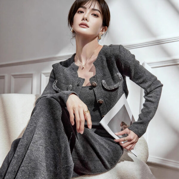 Women's Long Sleeve Knitwear Manufacturer - MOQ 100 pcs - Style 7172