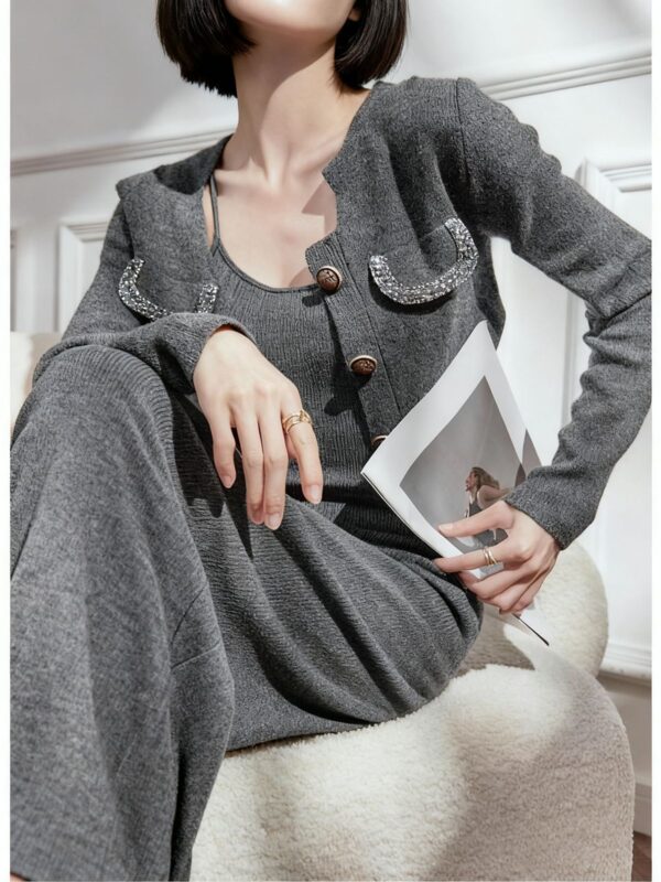 Women's Long Sleeve Knitwear Manufacturer - MOQ 100 pcs - Style 7172