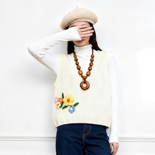 Women's Crew Neck Knitwear Manufacturer - MOQ 100 pcs - Style 9021