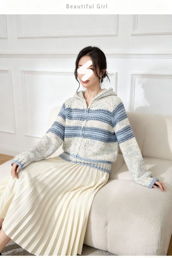 Women's Cardigan Long Sleeve Sweater Manufacturer - MOQ 100 pcs - Style 9024