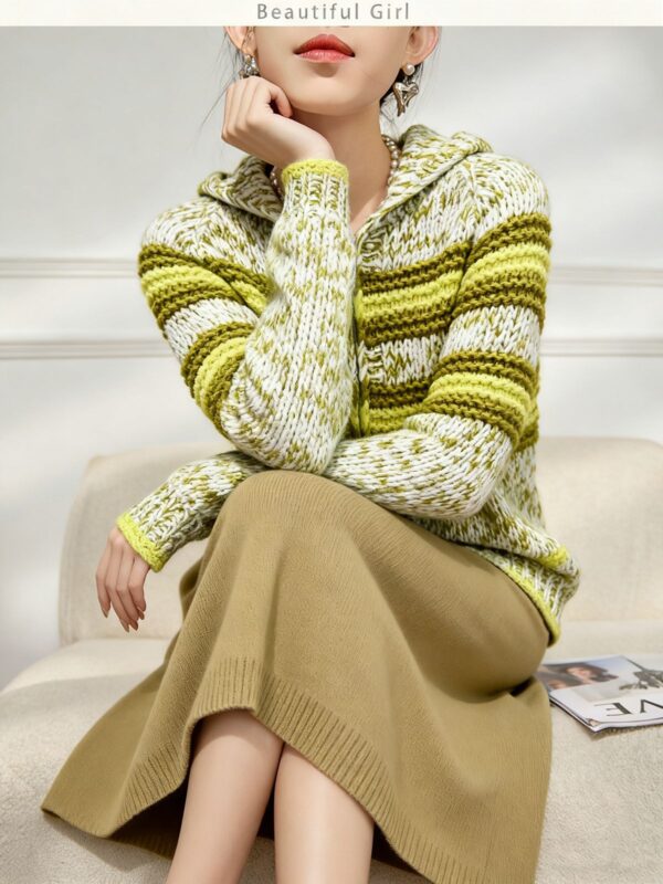 Women's Cardigan Long Sleeve Sweater Manufacturer - MOQ 100 pcs - Style 9033