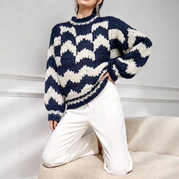 Women's Pullover Crew Neck Long Sleeve Sweater Manufacturer - MOQ 100 pcs - Style 9034
