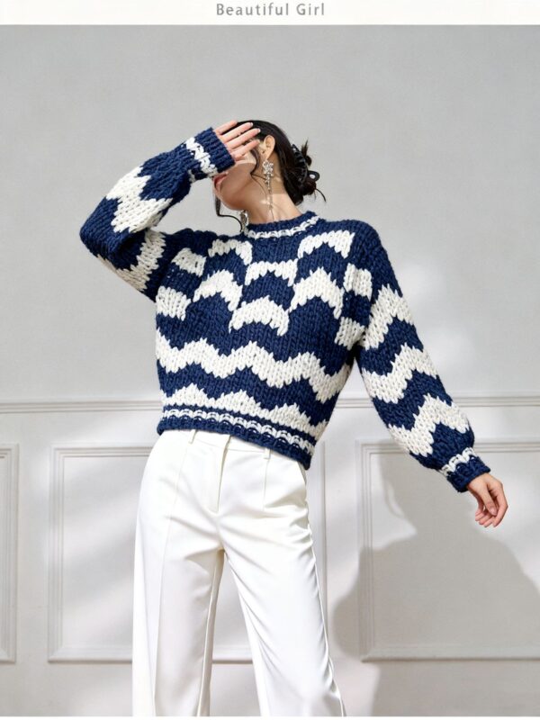 Women's Pullover Crew Neck Long Sleeve Sweater Manufacturer - MOQ 100 pcs - Style 9034