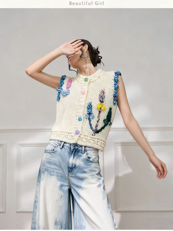 Women's Crew Neck Knitwear Manufacturer - MOQ 100 pcs - Style 9035