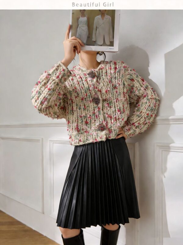 Women's Cardigan Crew Neck Long Sleeve Sweater Manufacturer - MOQ 100 pcs - Style 9042