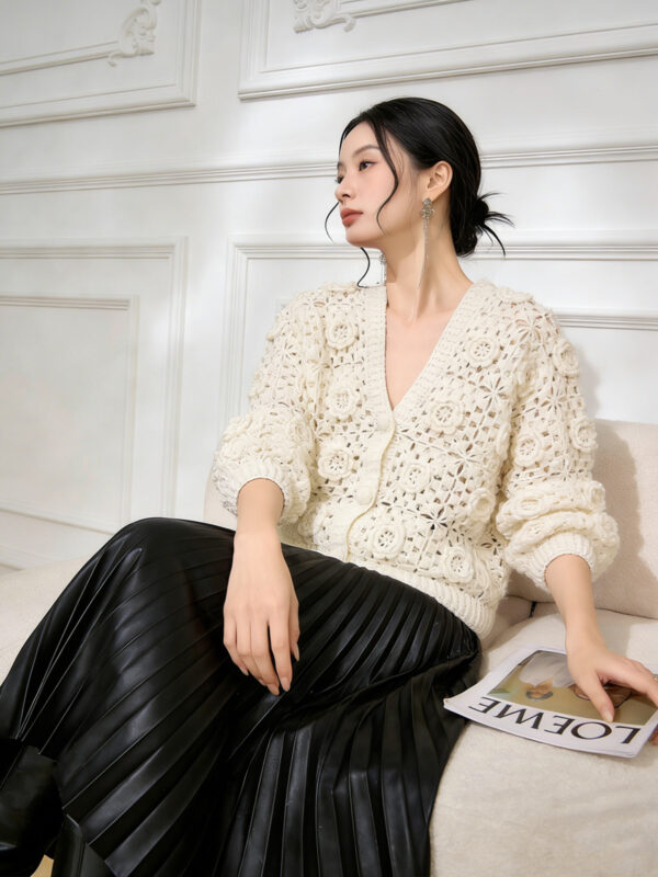 9043 product image 10 Women's Cardigan V Neck Long Sleeve Sweater Manufacturer - MOQ 100 pcs - Style 9043