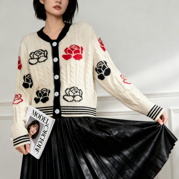 Women's Cardigan Crew Neck Long Sleeve Sweater Manufacturer - MOQ 100 pcs - Style 93054