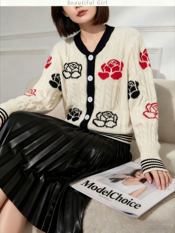 Women's Cardigan Crew Neck Long Sleeve Sweater Manufacturer - MOQ 100 pcs - Style 93054